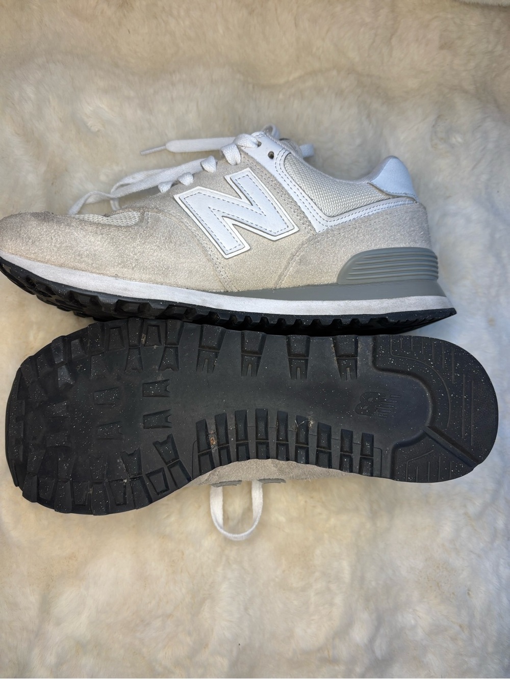 New Balance 574 Core Womens 9.5B Nimbus Cloud White Suede Sneakers WL574EVW - Picture 4 of 10